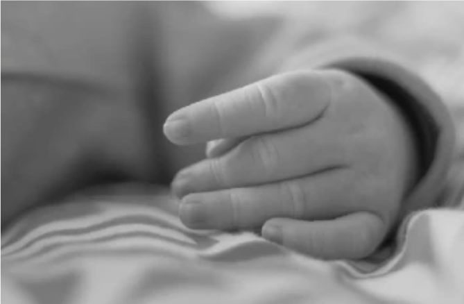 குழந்தைக்கு நோயை குணப்படுத்த 40 முறை சூடு வைத்த உறவுகள்