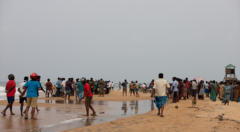 முல்லைத்தீவு கடலை காண சென்ற பெண்களுக்கு  காத்திருந்த அதிர்ச்சி