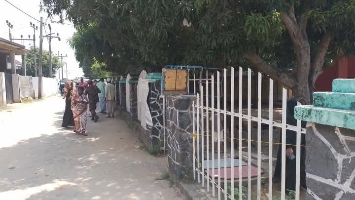 தேர்ல்தலில் வாக்களிக்க ஆர்வம் காட்டாத இலங்கை மக்கள்