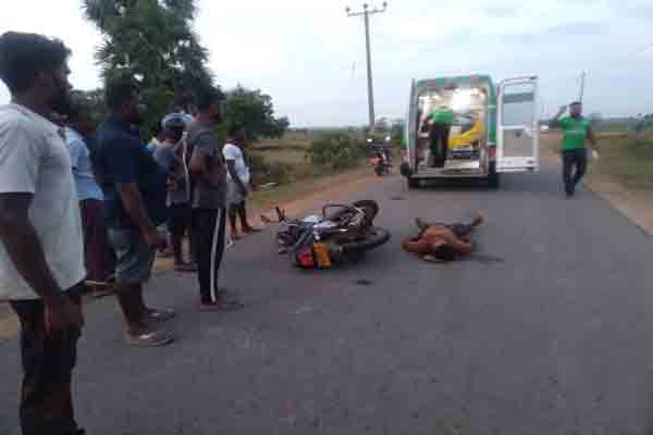 மட்டக்களப்பில் அநாதரவான நிலையில் ஆண் ஒருவரின் சடலம்; பொலிஸார் குழப்பம்