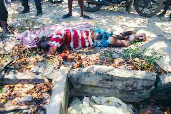 கிளிநொச்சியில் குண்டு வெடிப்பு : இருவர் படுகாயம்