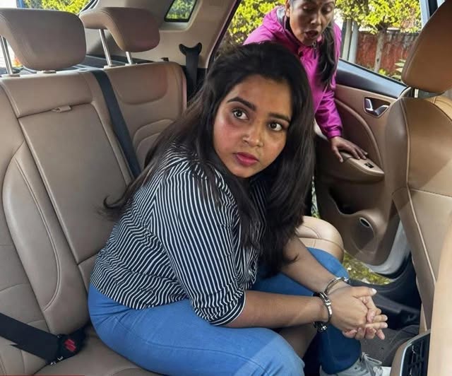 இஷாராவால் கிளிநொச்சிக்கு படையெடுக்கும் அதிகாரிகள்