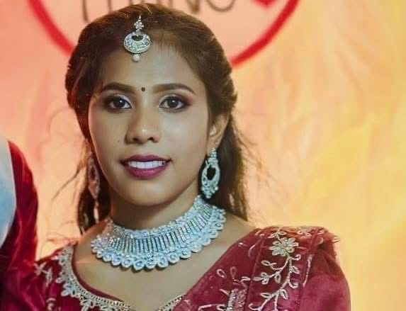 யாழ் போதனாவில் மருத்துவர்கள் என்ன செய்கிறார்கள்? பிரசவத்திற்கு அனுமதிக்கப்பட்ட பெண் உயிரிழப்பு