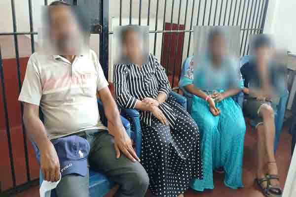 தமிழக மூகாமில் இருந்து தாயகம் தப்பி வந்த இலங்கை குடும்பம்