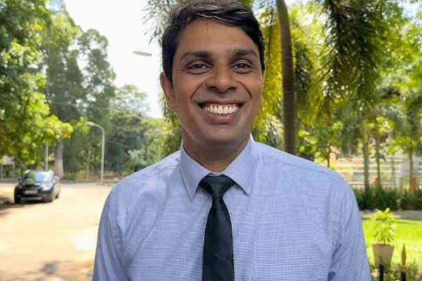 ஓரினச் சேர்க்கையாளர்களுக்கு வைத்தியம் பார்க்கும் அருச்சுனா