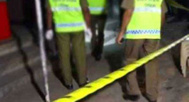 யாழில் இளைஞன் மீது பொலிஸார் துப்பாக்கிச்சூடு!
