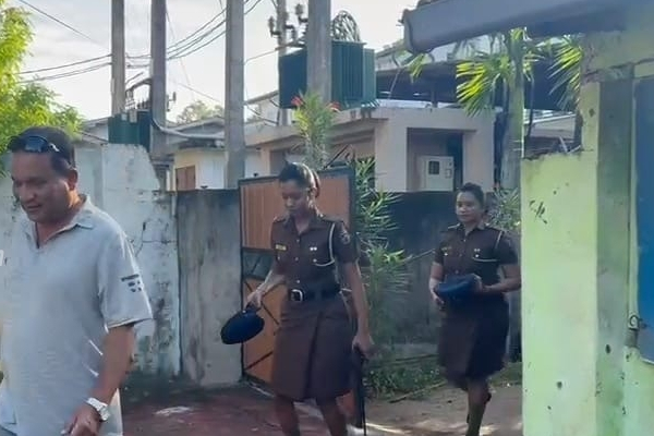 யாழ்ப்பாணத்தில் புது பணக்காரர் வீடு சுற்றிவளைப்பு